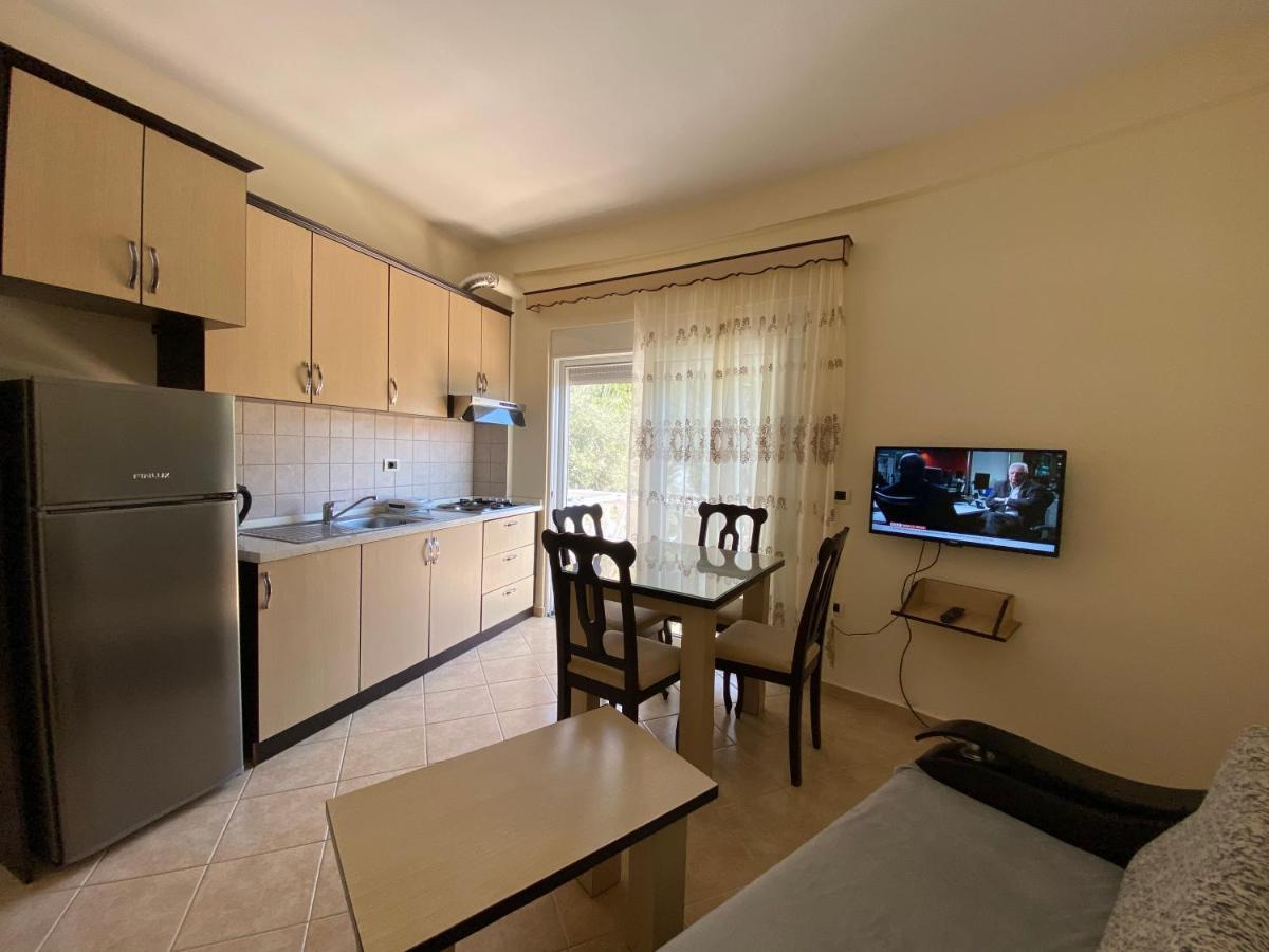 OniRana Apartments Borsh Exterior foto