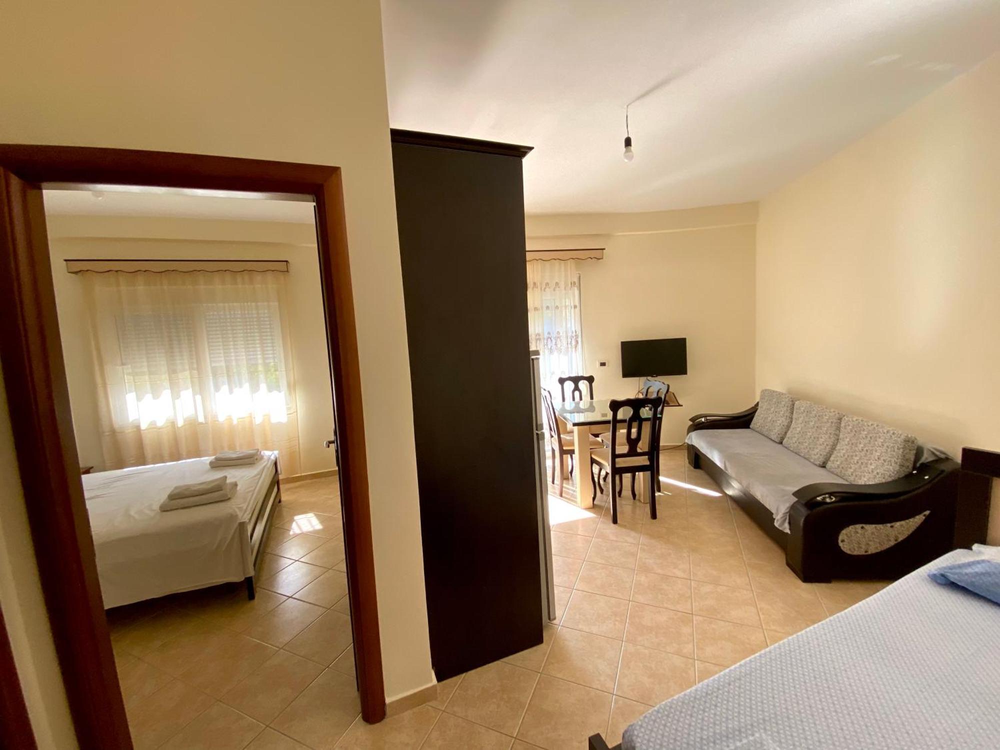 OniRana Apartments Borsh Habitación foto